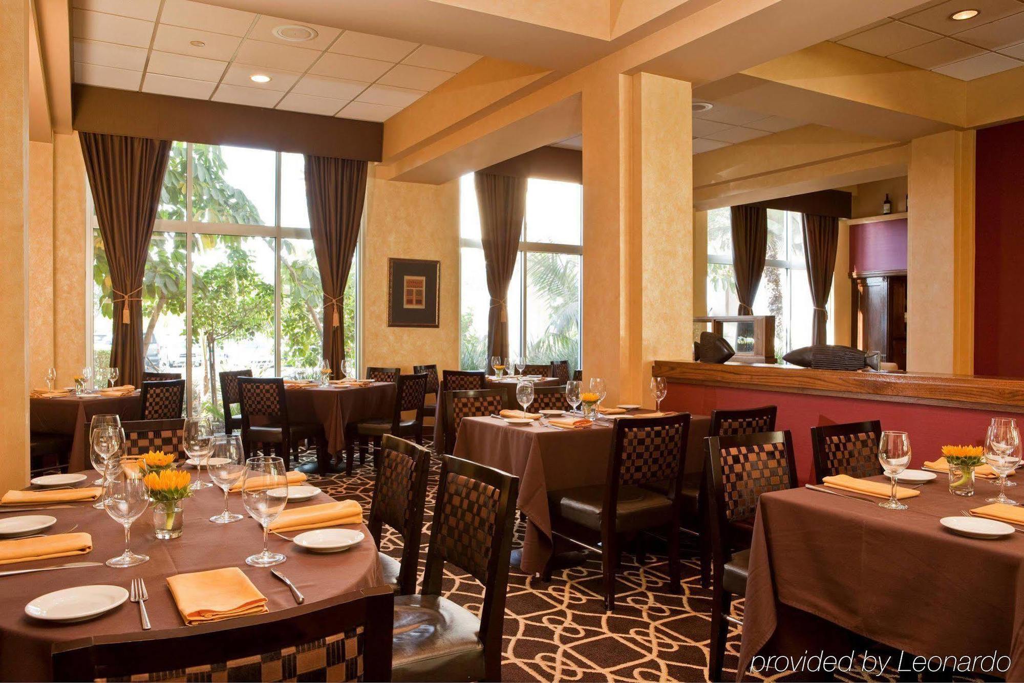 Doubletree By Hilton Los Angeles/Commerce Ngoại thất bức ảnh